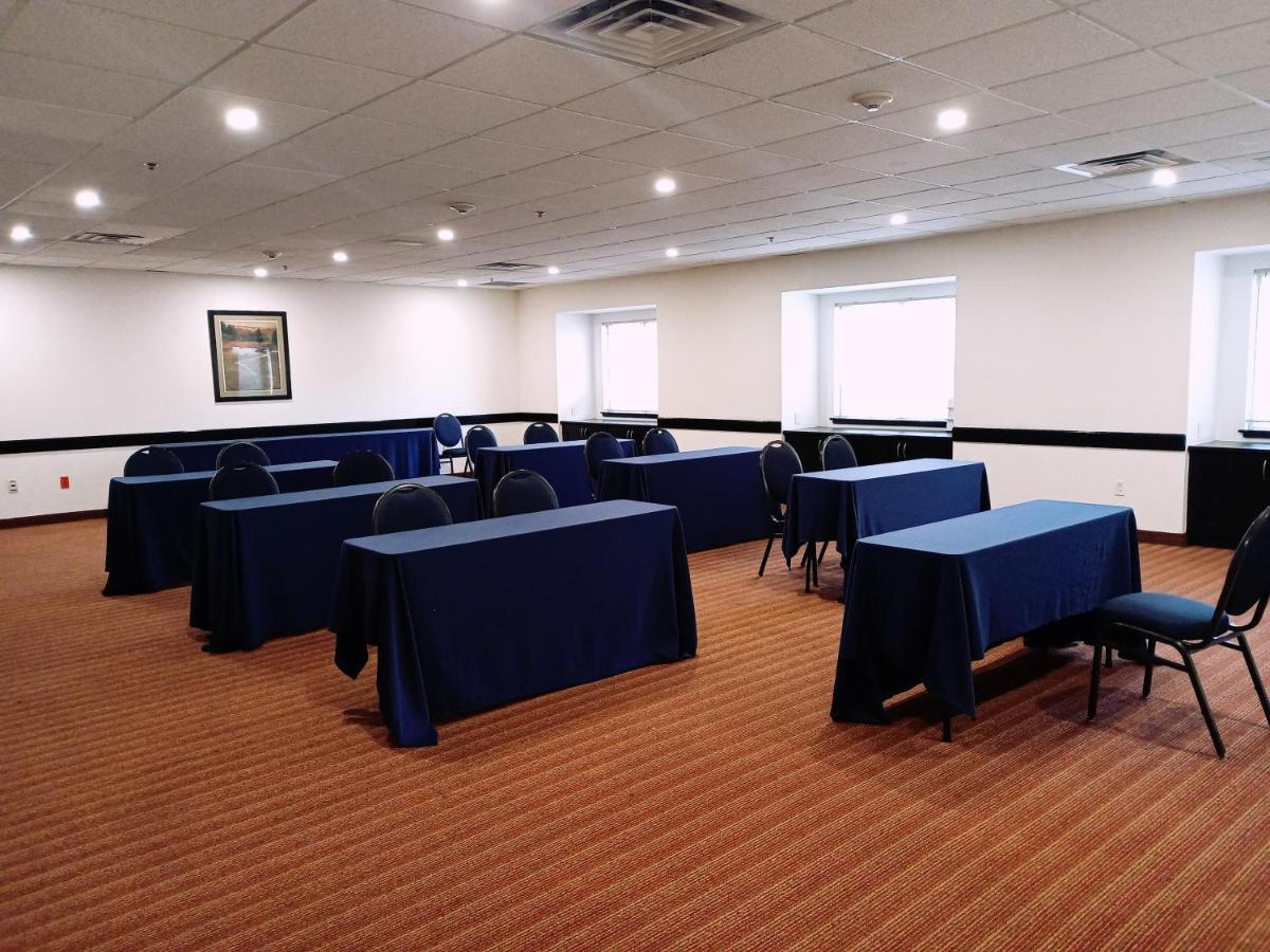 Microtel Inn And Suites By Wyndham Toluca Esterno foto