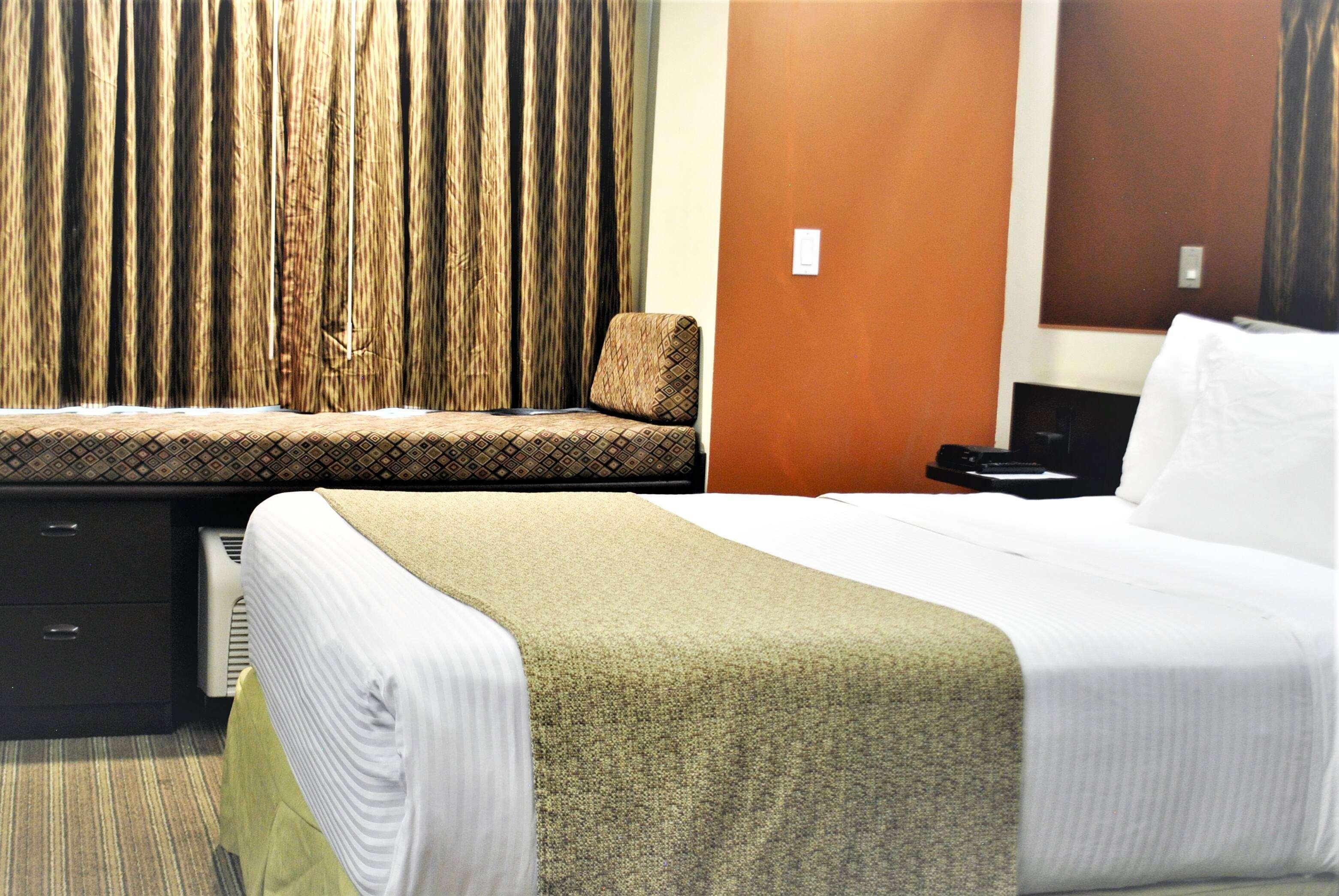Microtel Inn And Suites By Wyndham Toluca Esterno foto