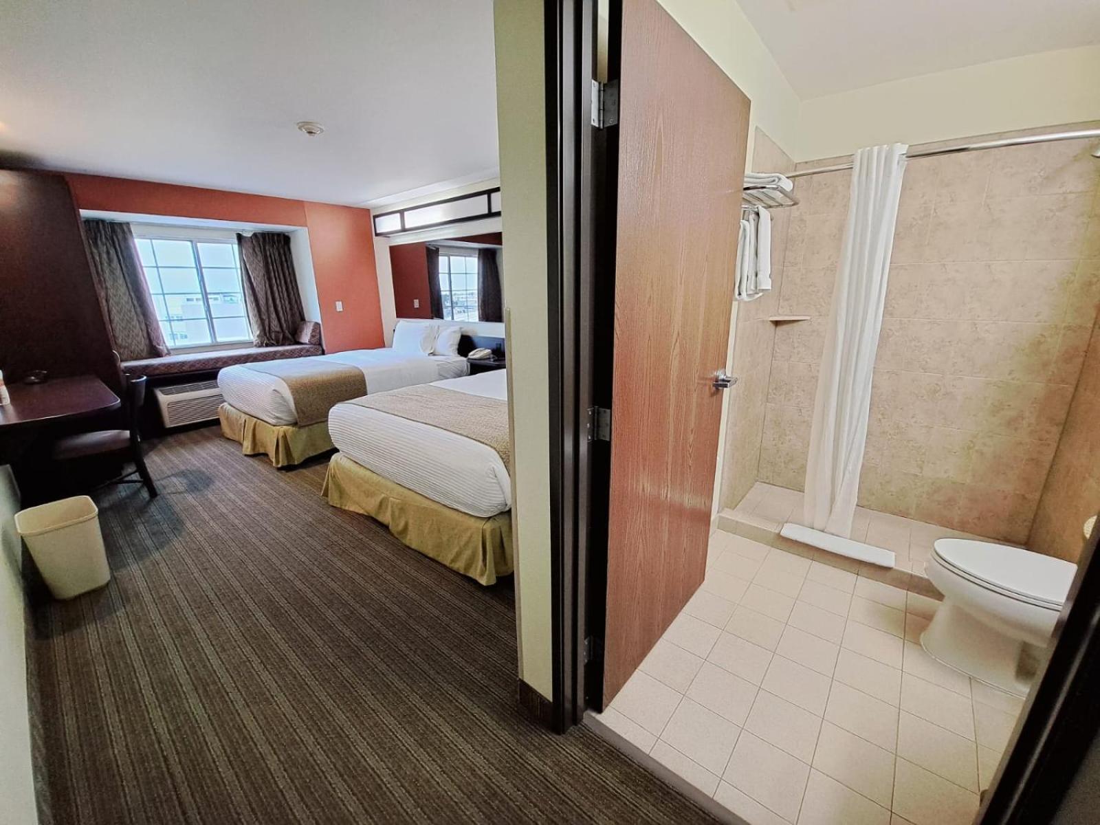 Microtel Inn And Suites By Wyndham Toluca Esterno foto