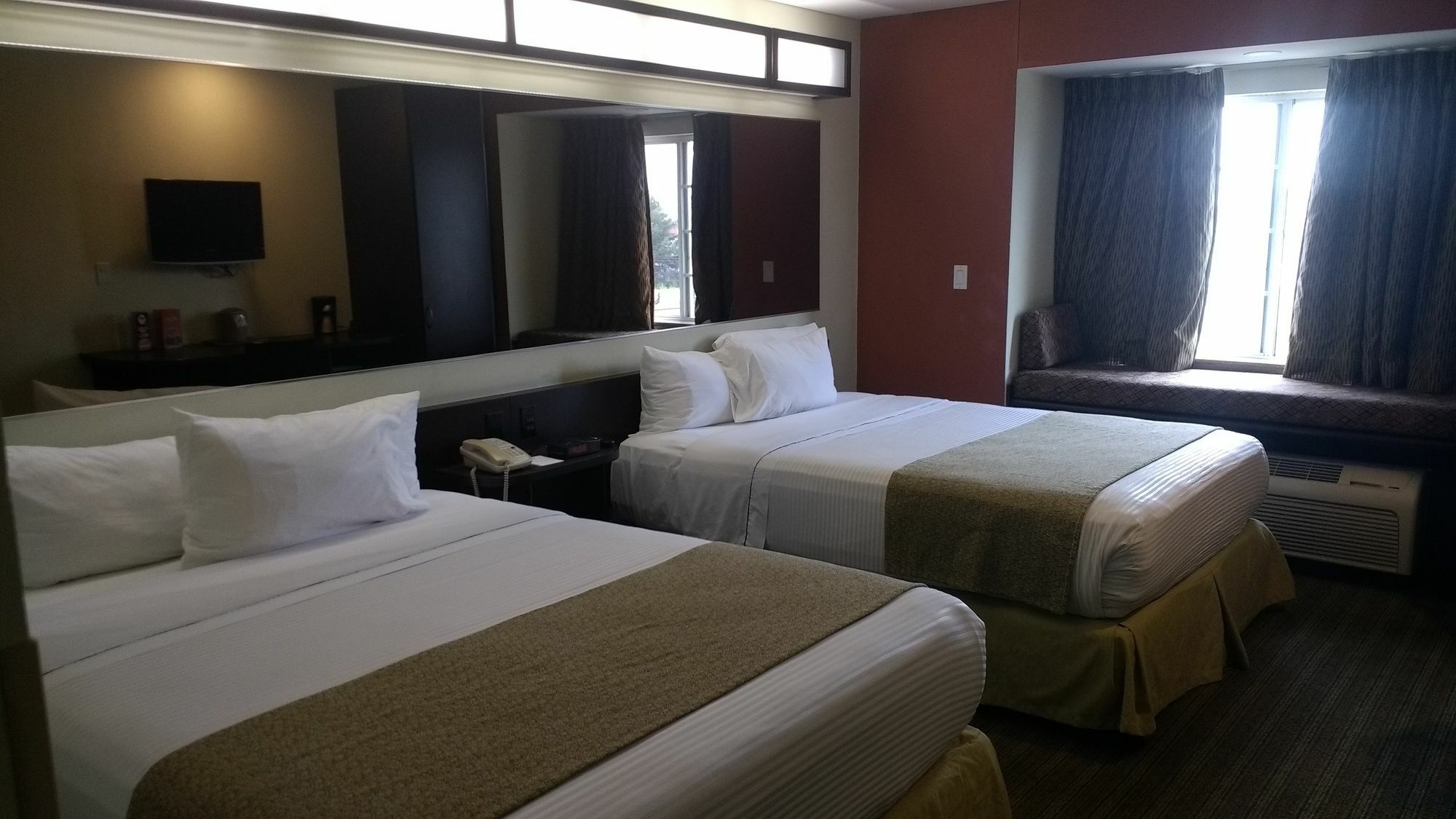 Microtel Inn And Suites By Wyndham Toluca Esterno foto